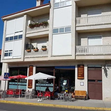 Mirador Do Arnoia Δωμάτια σε οικογενειακή κατοικία *