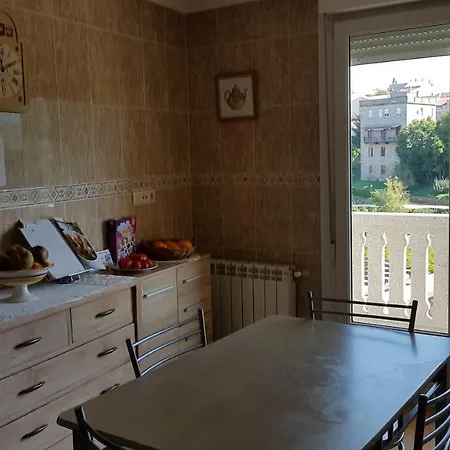 Mirador Do Arnoia Δωμάτια σε οικογενειακή κατοικία *